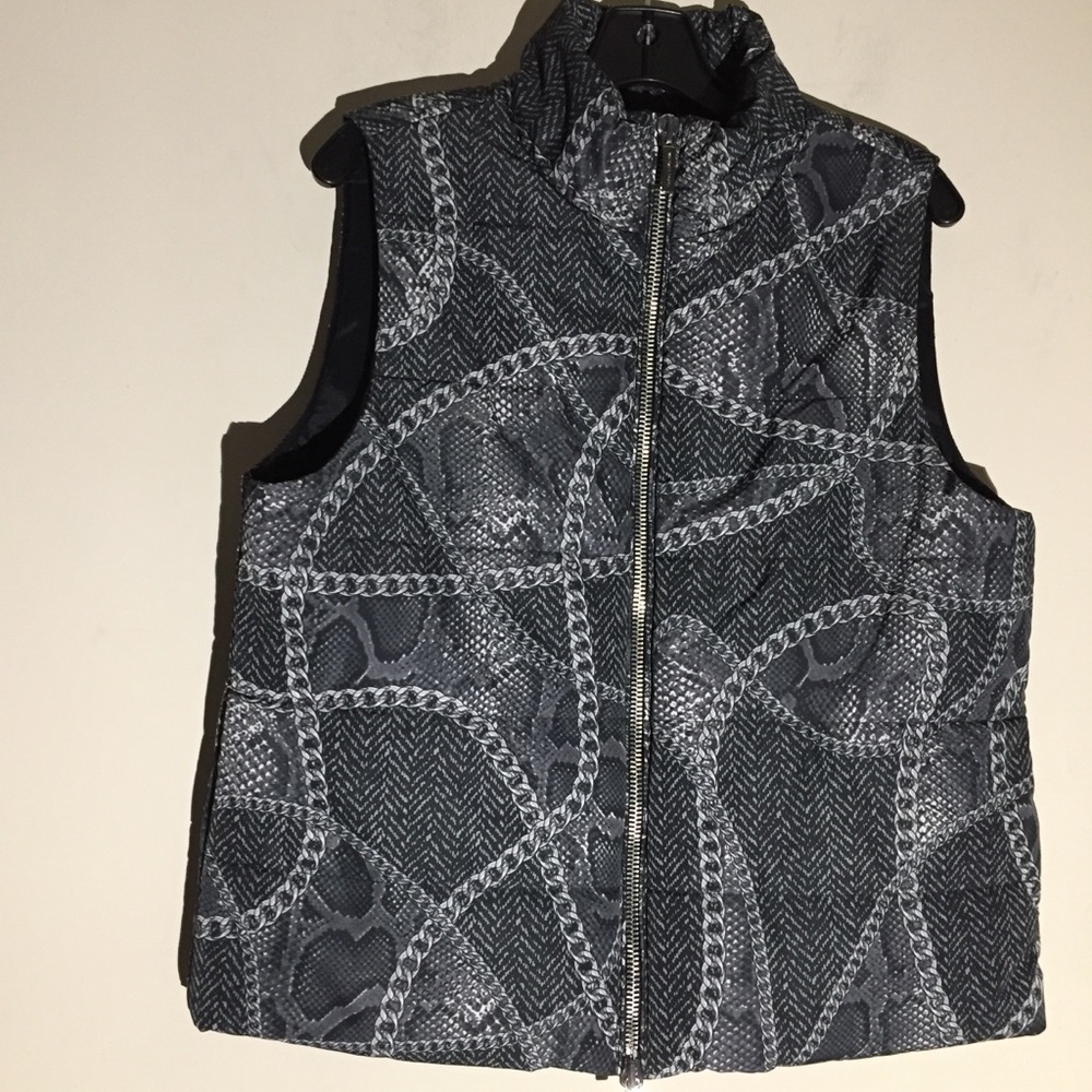 Michael Kors Chain & Python Print Puffer Vest - Picture 12 of 13